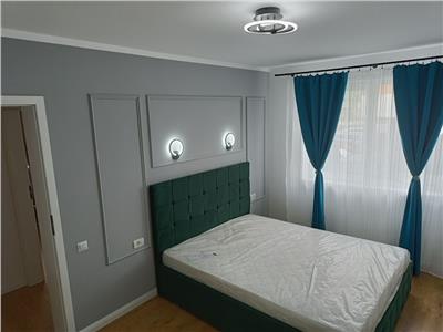 Apartament 3 camere modern, boxa si parcare! Zona Cetatii!