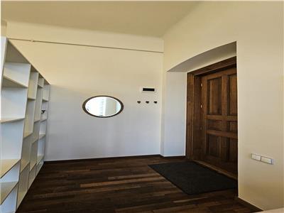 Apartament 2 camere 75mp, Ultracentral, zona Primariei, 10 min pe jos de UMF