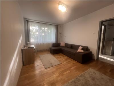 Apartament 2 camere finisat,mobilat,utilat la 10 minute de Mihai Viteazu