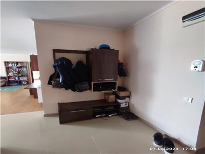 Apartament 3 camere langa Vivo!