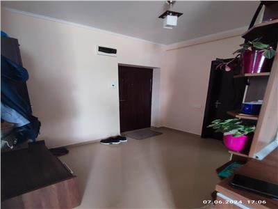 Apartament 3 camere langa Vivo!