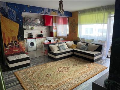 Apartament cu 4 camere in zona Sub Cetate!