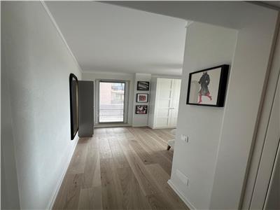 Apartament 3 camere ultrafinisat in zona parcului Poligon!