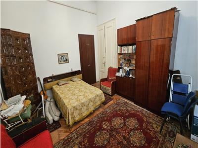 Birou / Apartament de inchiriat 150mp, Centru, zona  Piata Unirii