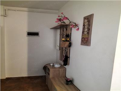 Apartament 2 camere, parcare! Zona Tineretului!