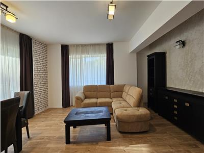 Apartament 4 camere 136mp,terasa, parcare Plopilor, Parcul Rozelor