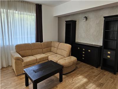 Apartament 4 camere 136mp,terasa, parcare Plopilor, Parcul Rozelor