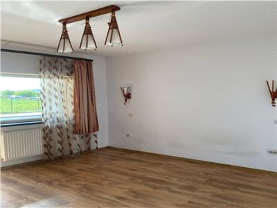 Apartament 2 camere si parcare! Zona Stadionului!