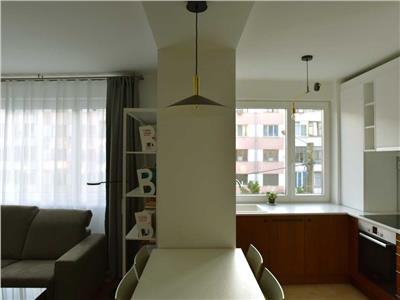 Apartament modern 3 camere 60mp,parcare,Centru,Piata Mihai Viteazul