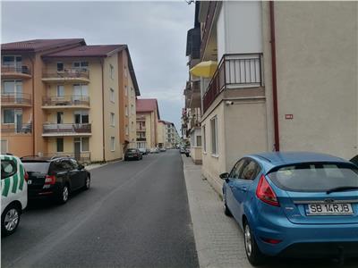 Apartament decomandat de vanzare pe Eroilor!