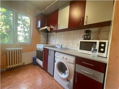 Apartament de vanzare 3 camere si garaj in Manastur!