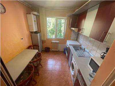 Apartament de vanzare 3 camere si garaj in Manastur!