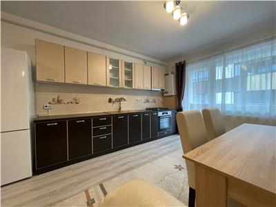 Apartament de vanzare 3 camere, 2 bai si 2 balcoane in zona Sesul de Sus!