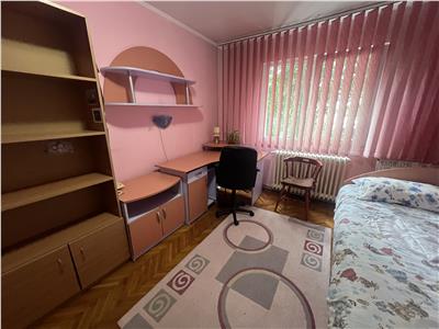 Apartament 3 camere zona Grigore Alexandrescu