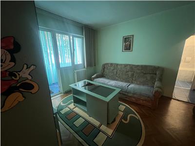 Apartament 3 camere zona Grigore Alexandrescu