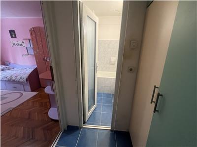 Apartament 3 camere zona Grigore Alexandrescu