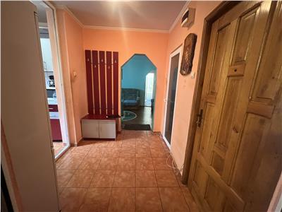 Apartament 3 camere zona Grigore Alexandrescu