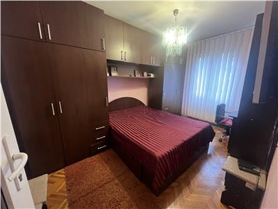 Apartament 3 camere zona Grigore Alexandrescu