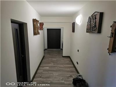 Apartament 2 camere spatios, parcare! Zona Dumitru Mocanu!