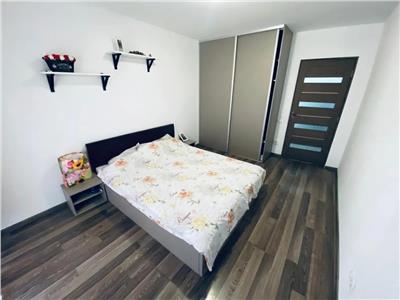 Apartament 2 camere spatios, etaj intermediar si parcare! Zona Florilor!