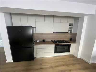 Apartament 3 camere modern, etaj 1, parcare! Zona Teilor!