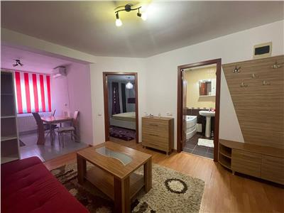 Apartament 2 camere si parcare pe str. Stejarului