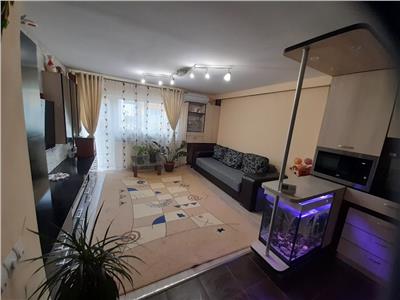 Apartament 3 camere si parcare! Zona Teilor!