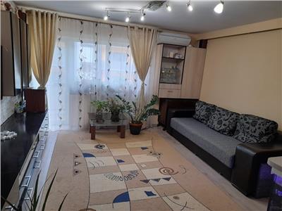 Apartament 3 camere si parcare! Zona Teilor!