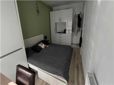 Apartament 3 camere modern, etaj 1 si parcare! Zona centrala!