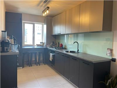 Apartament de vanzare 3 camere si 2 parcari in zona Dumitru Mocanu!