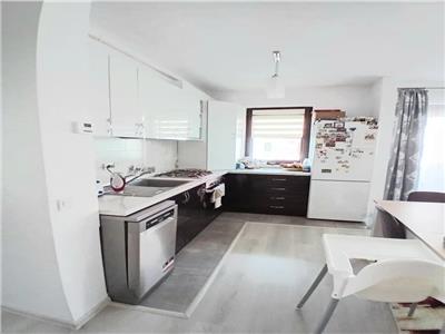 Apartament 3 camere, optional boxa si garaj! Zona Sub Cetate!