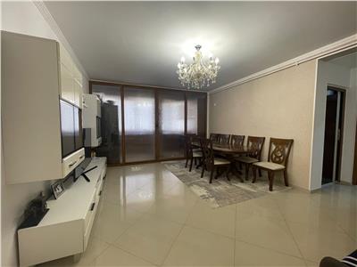 Apartament de vanzare 3 camere si paracare zona Dumitru Mocanu!