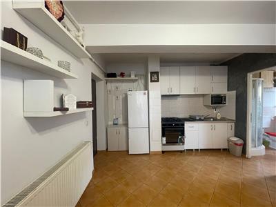 Apartament de vanzare 2 camere zona Eroilor!