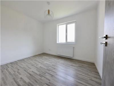 Apartament 3 camere, 67 MP, GARAJ! Zona Teilor!