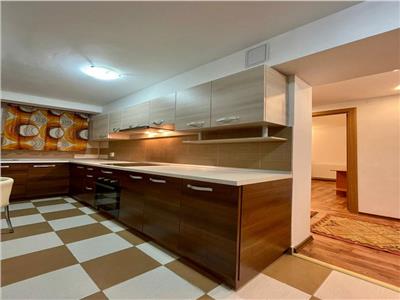 Apartament 3 camere 93mp,Zorilor, zona UMF_UTILIATATI INCLUSE