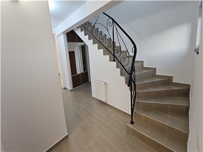 Casa 4 camere 136mp,teren 360mp, Gheorgheni, zona Baza Sportiva