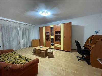 Apartament 2 camere decomandate cu parcare str. Sesul de Sus!