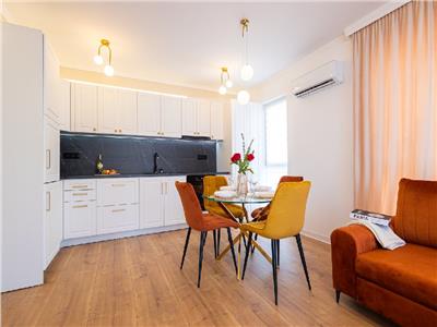 Apartament 3 camere LUX in zona centrala!