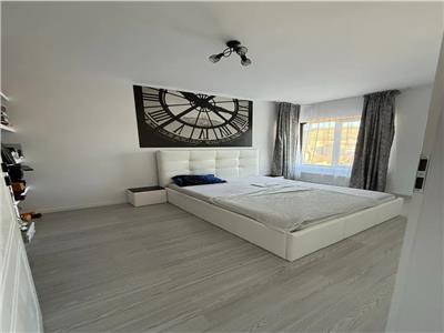 Apartament 2 camere, parcare! Zona Teilor!