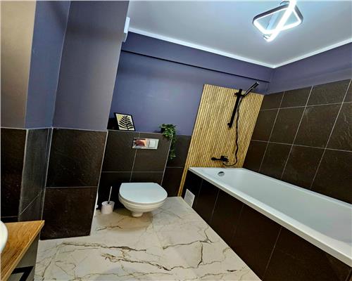 Apartament 3 camere  cu gradina zona Terra