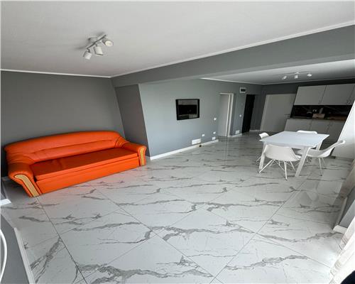 Apartament 3 camere in zona Tineretului!