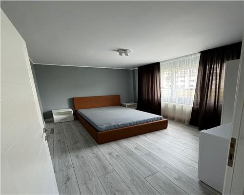 Apartament 3 camere in zona Tineretului!