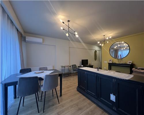 Apartament 3 camere zona Centru