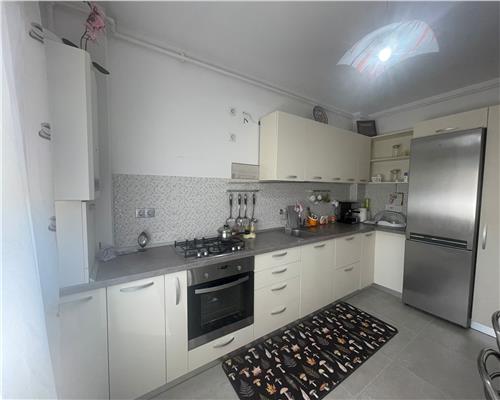 Apartament 2 camere decomandate , parcare subterana +boxa zona Stejarului, Floresti