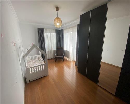 Apartament 3 camere spatios si modern! Zona Stejarului!