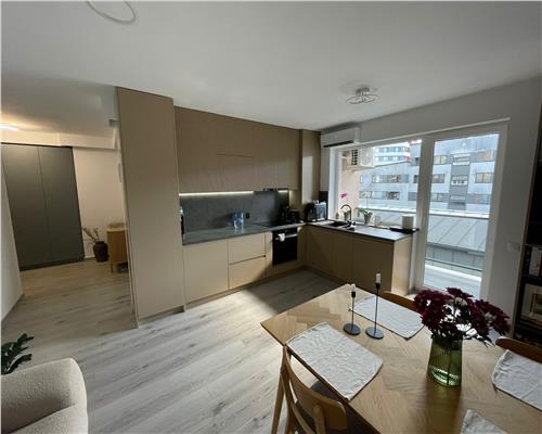 Apartament 3 camere modern in zona BMW!