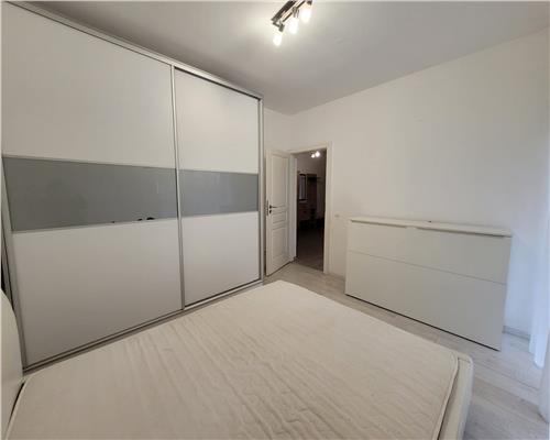 Apartament 2 camere decomandat, GRADINA! Zona Vivo!