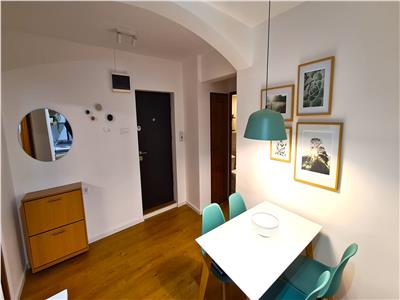 Apartament modern 2 camere 56mp,balcon, Piata Cipariu