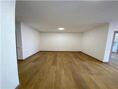 Apartament cu 1 camera, lift, garaj! Zona parcului Poligon!