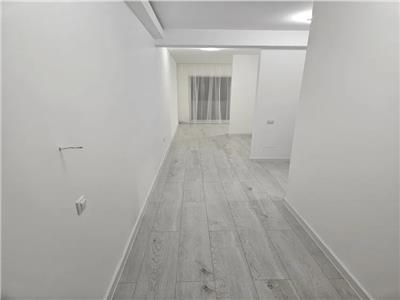 Apartament 3 camere modern, etaj intermediar, parcare! Zona centrala!